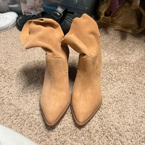 Schutz Tessie suede bootie never worn brand new size 8.5